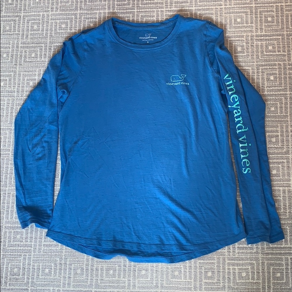 Vineyard Vines Blue Tee with Green Whale - Picture 3 of 6